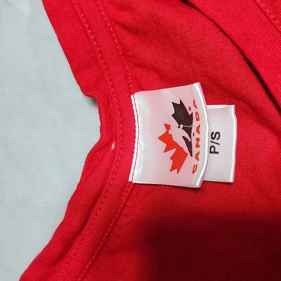 Molson Canadian Hocky Canada Shirt - Picture 5 of 9